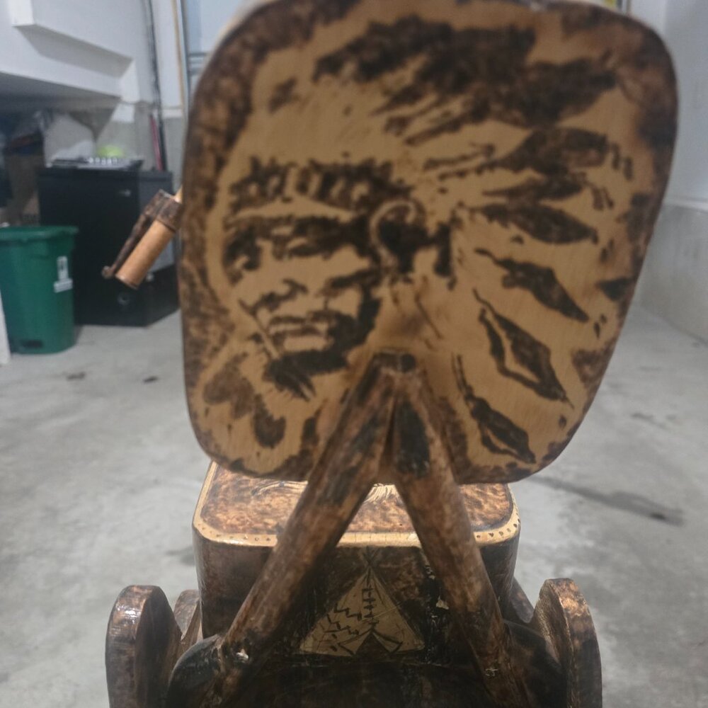 Life-size handcarved Indian Motorycle - Picture 4 of 8